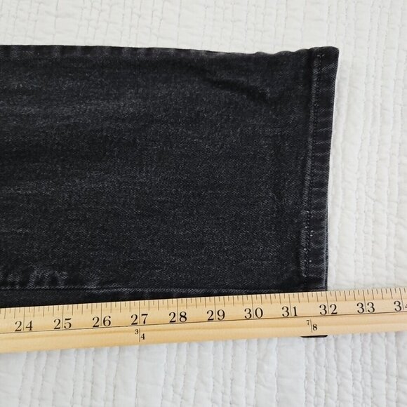 Lee Jeans Women's 12 Long W32 L32 Black Mid-Rise Relaxed Straight Leg EUC - Picture 9 of 15